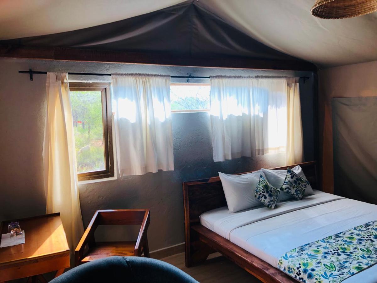 Oldonyo Orok Lodge Kajiado Exteriér fotografie